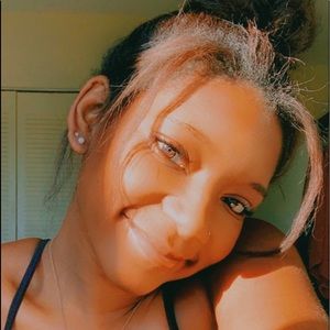 Meet your Posher, Destiny